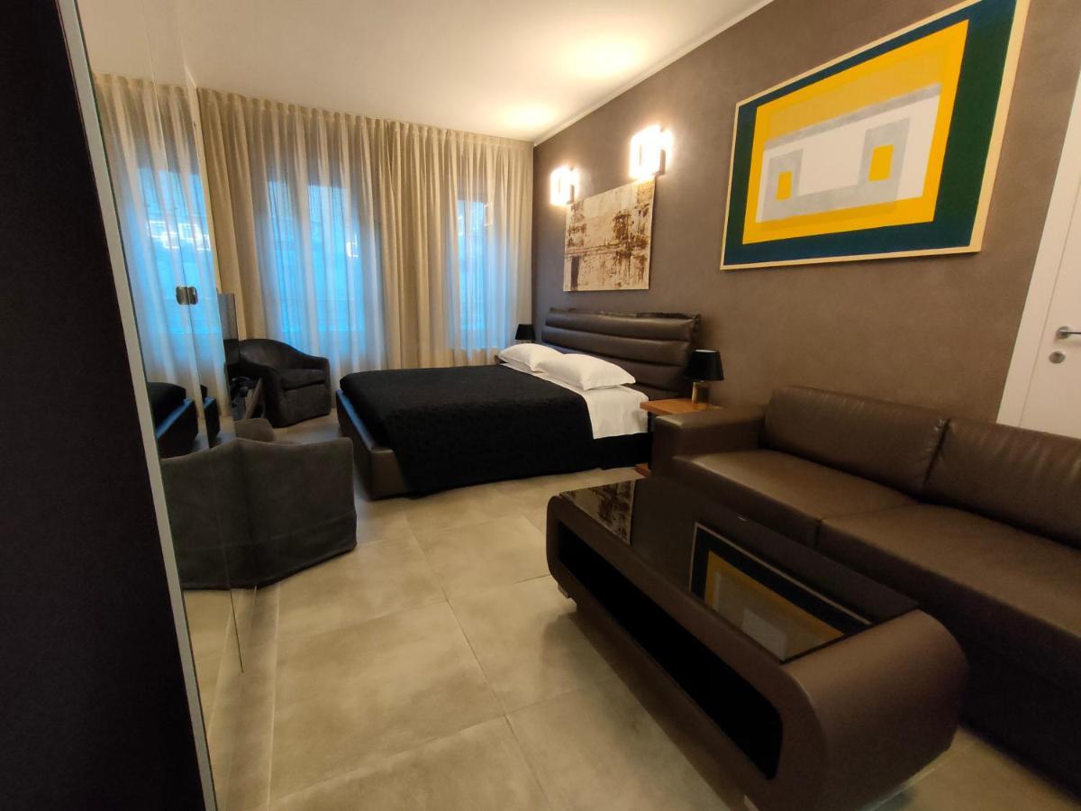 Suite Central Station Milan Bagian luar foto
