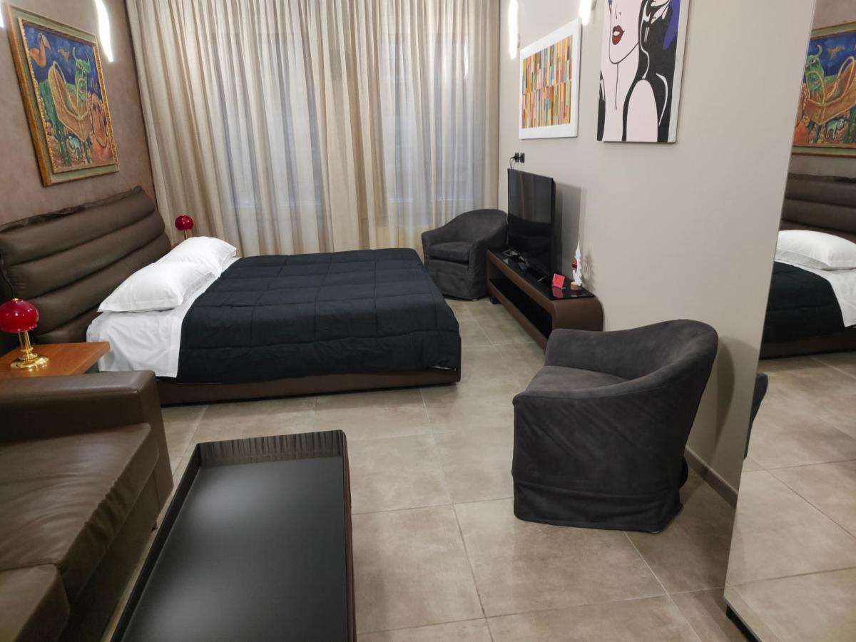 Suite Central Station Milan Bagian luar foto